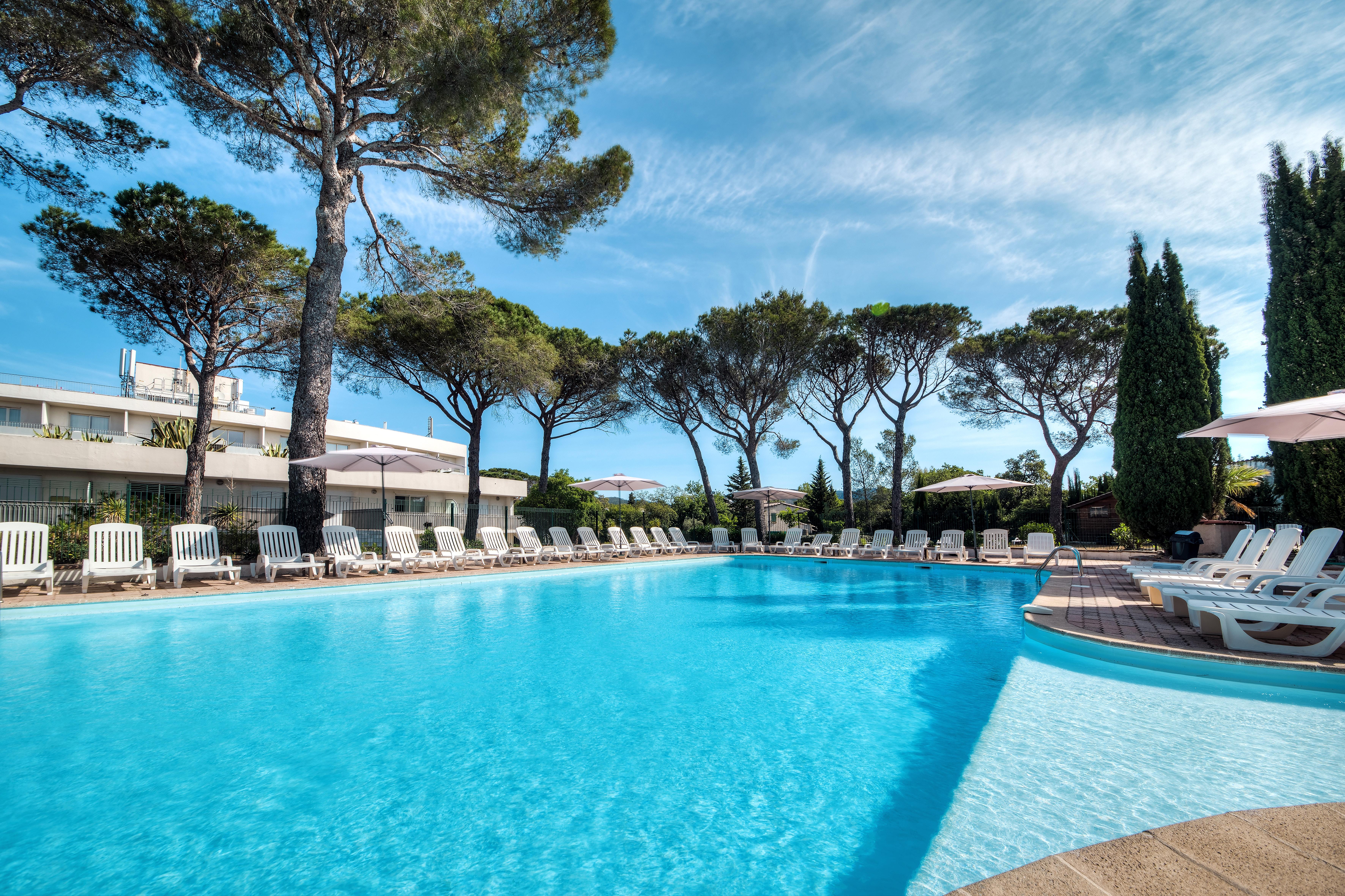 Zenitude Hôtel-Résidences La Tour de Mare Fréjus Exterior foto